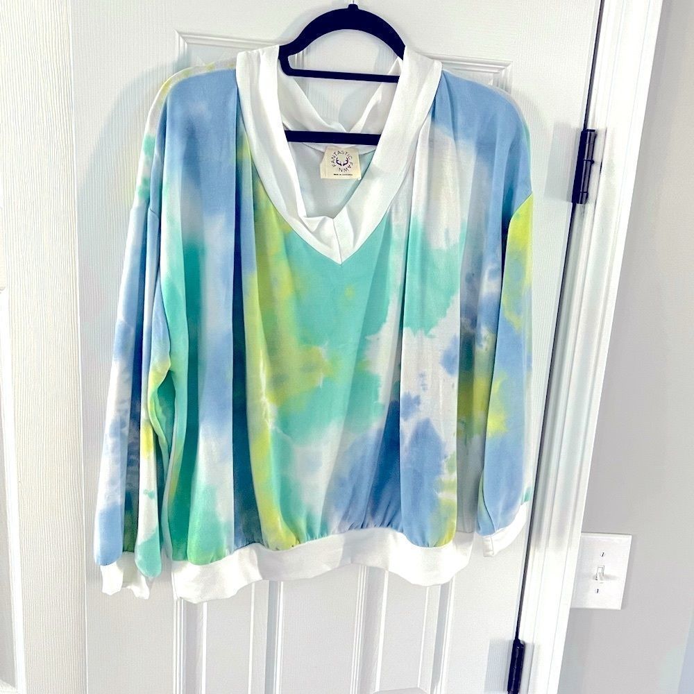 Fantastic Fawn, Tie Dye Sweatshirt, Size Medium